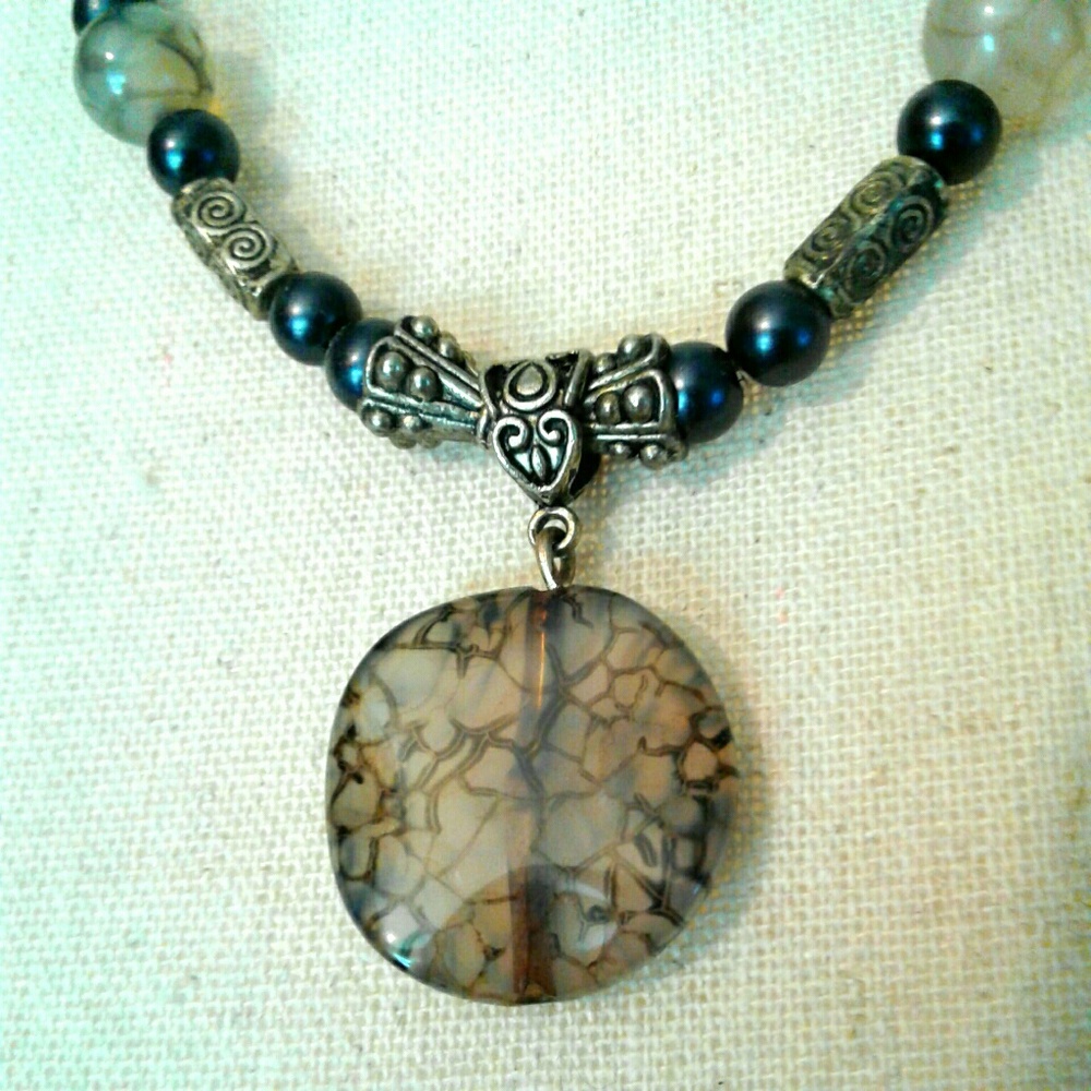 Vintage Look Silver Smokey Necklace Goth Look